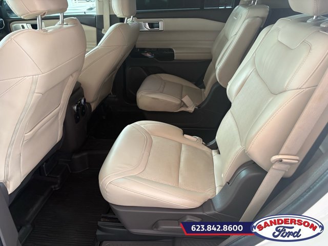 Certified 2023 Ford Explorer Platinum w/ Premium Technology Package RWD image 15
