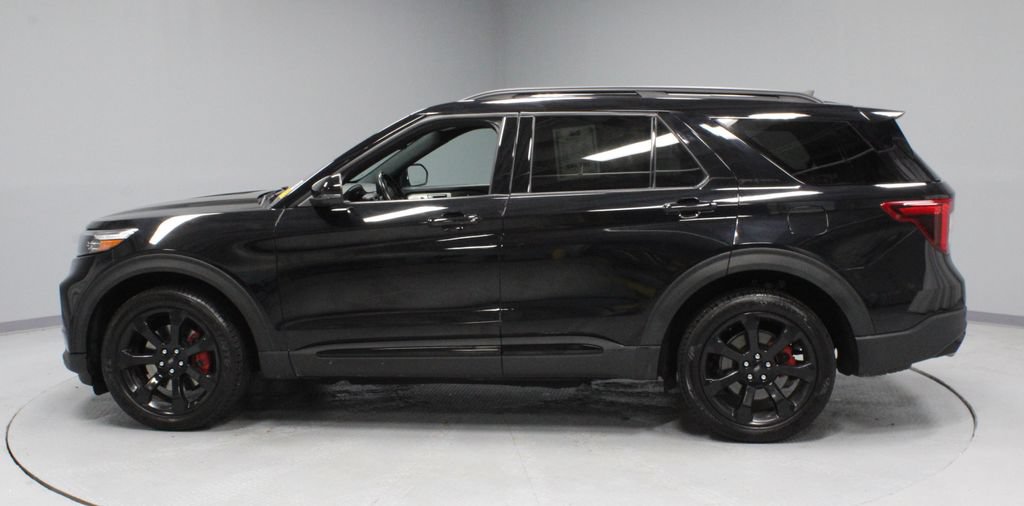 Certified 2023 Ford Explorer ST w/ Equipment Group 401A AWD/4WD image 7