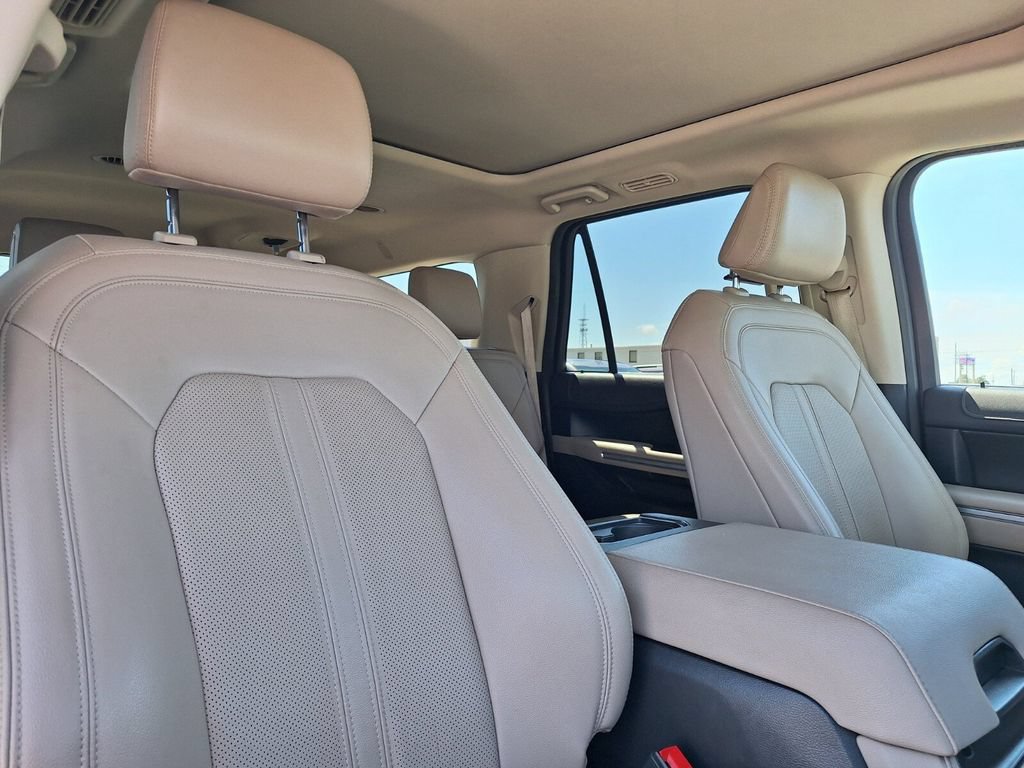 Certified 2024 Ford Expedition Max Limited RWD image 29