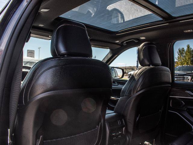 Used 2024 Jeep Grand Cherokee Limited 4xe AWD/4WD image 20