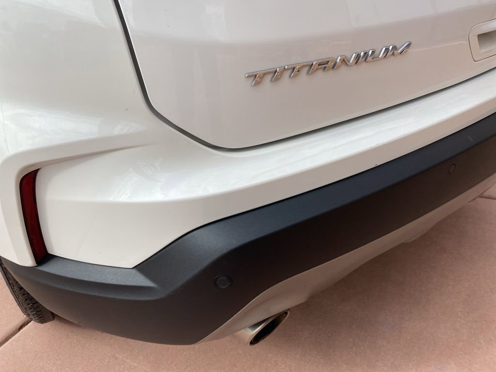 Certified 2023 Ford Edge Titanium AWD/4WD image 8
