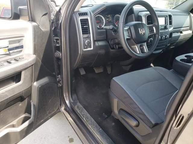 Used 2024 RAM 1500 Classic SLT AWD/4WD image 11