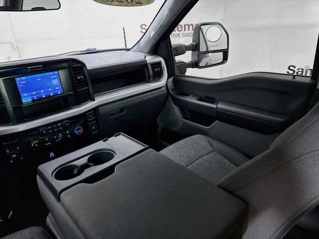 Certified 2025 Ford F250 XL w/ STX Appearance Package AWD/4WD image 21