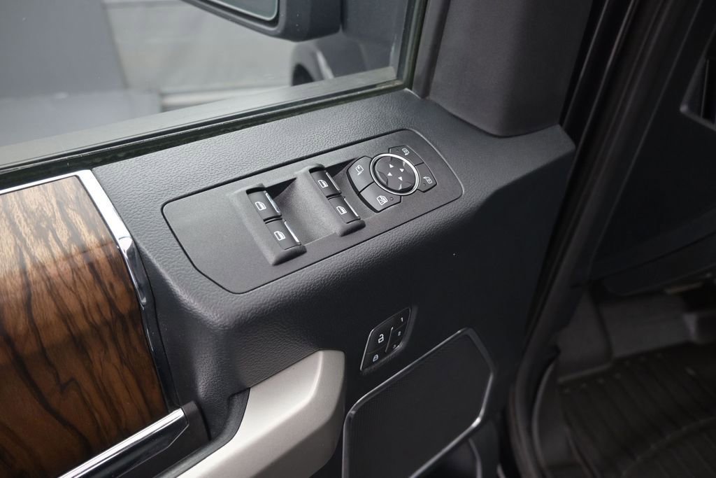 Certified 2019 Ford F150 Lariat w/ Equipment Group 501A Mid AWD/4WD image 14