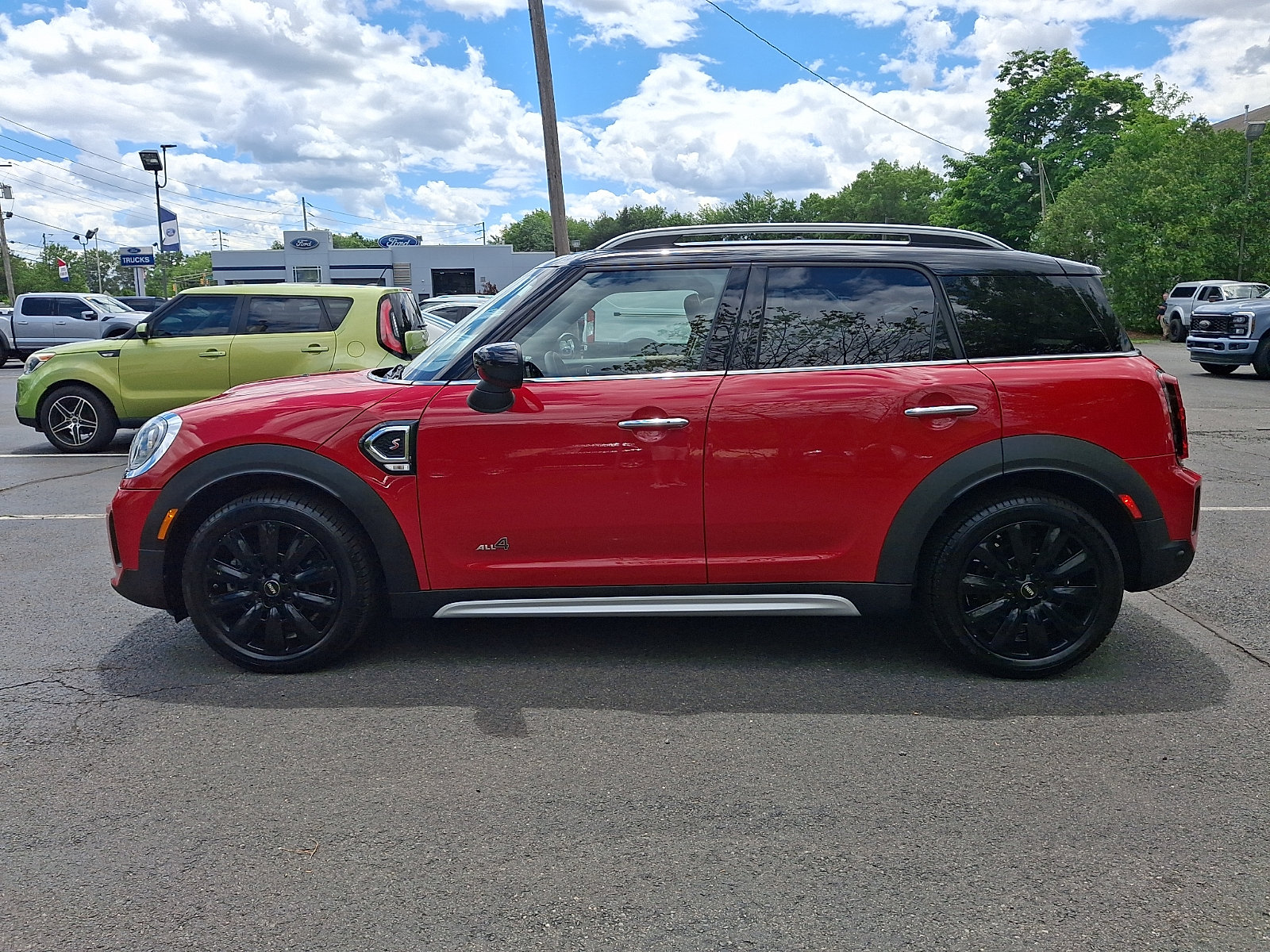 Used 2023 MINI Cooper Countryman S w/ Signature Upholstery Package AWD/4WD image 4