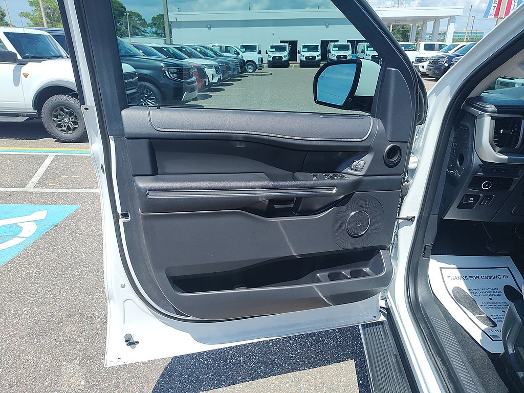 Certified 2023 Ford Expedition XLT AWD/4WD image 8