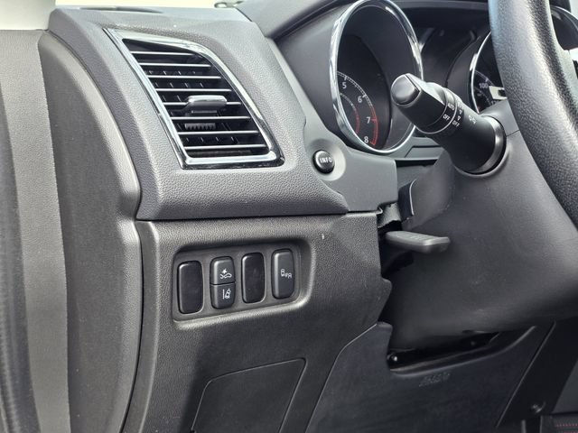 Used 2024 Mitsubishi Outlander Sport AWD image 18