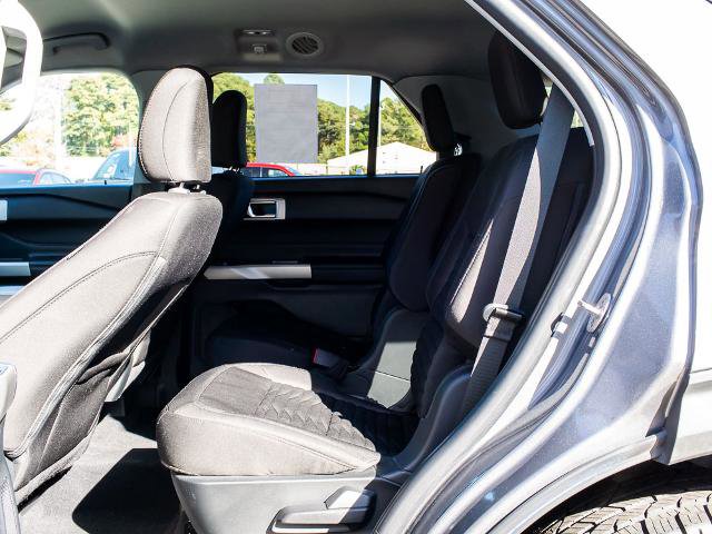 Certified 2021 Ford Explorer XLT w/ Class III Trailer Tow Package image 17