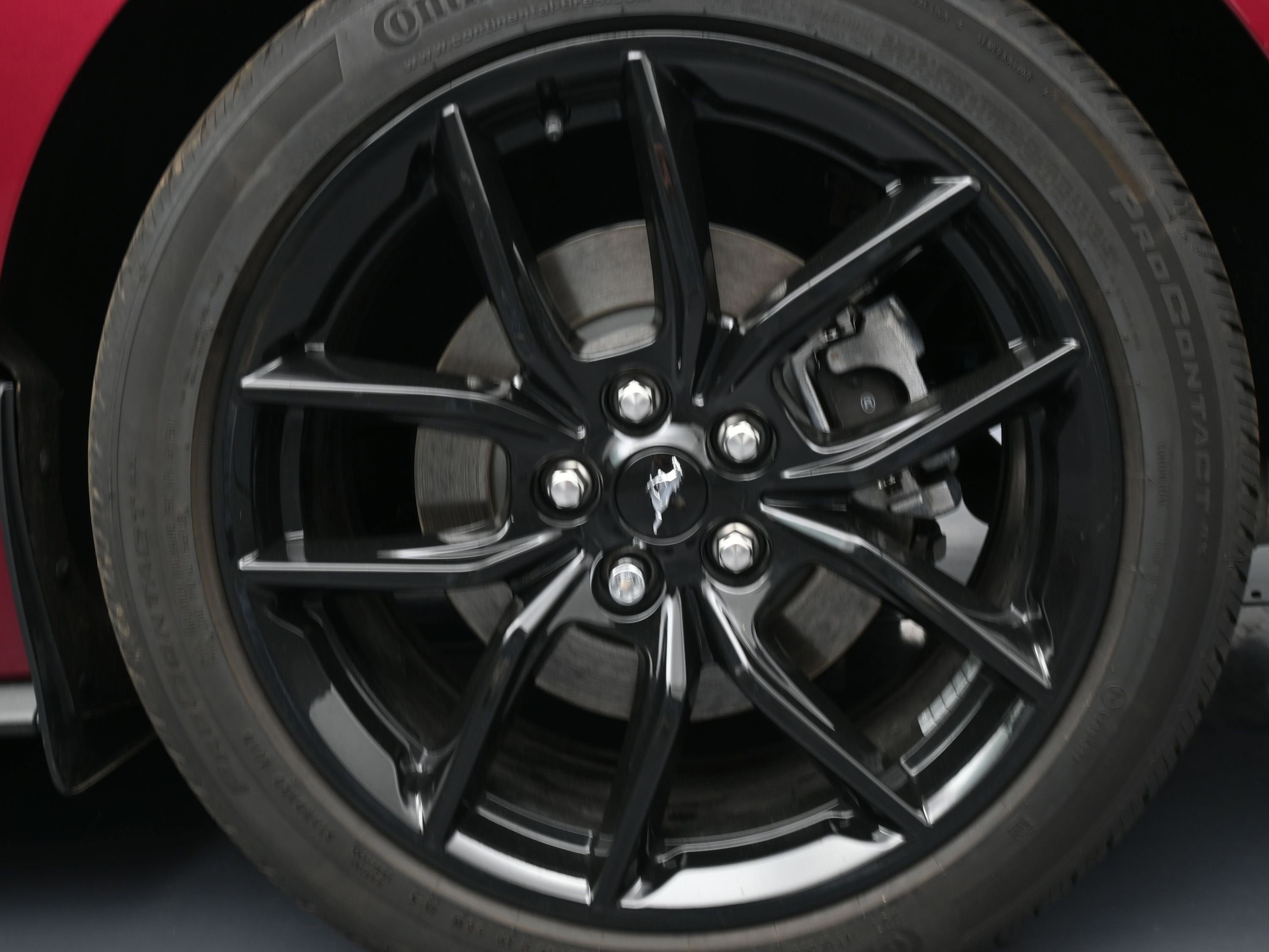 Certified 2025 Ford Mustang Premium image 27