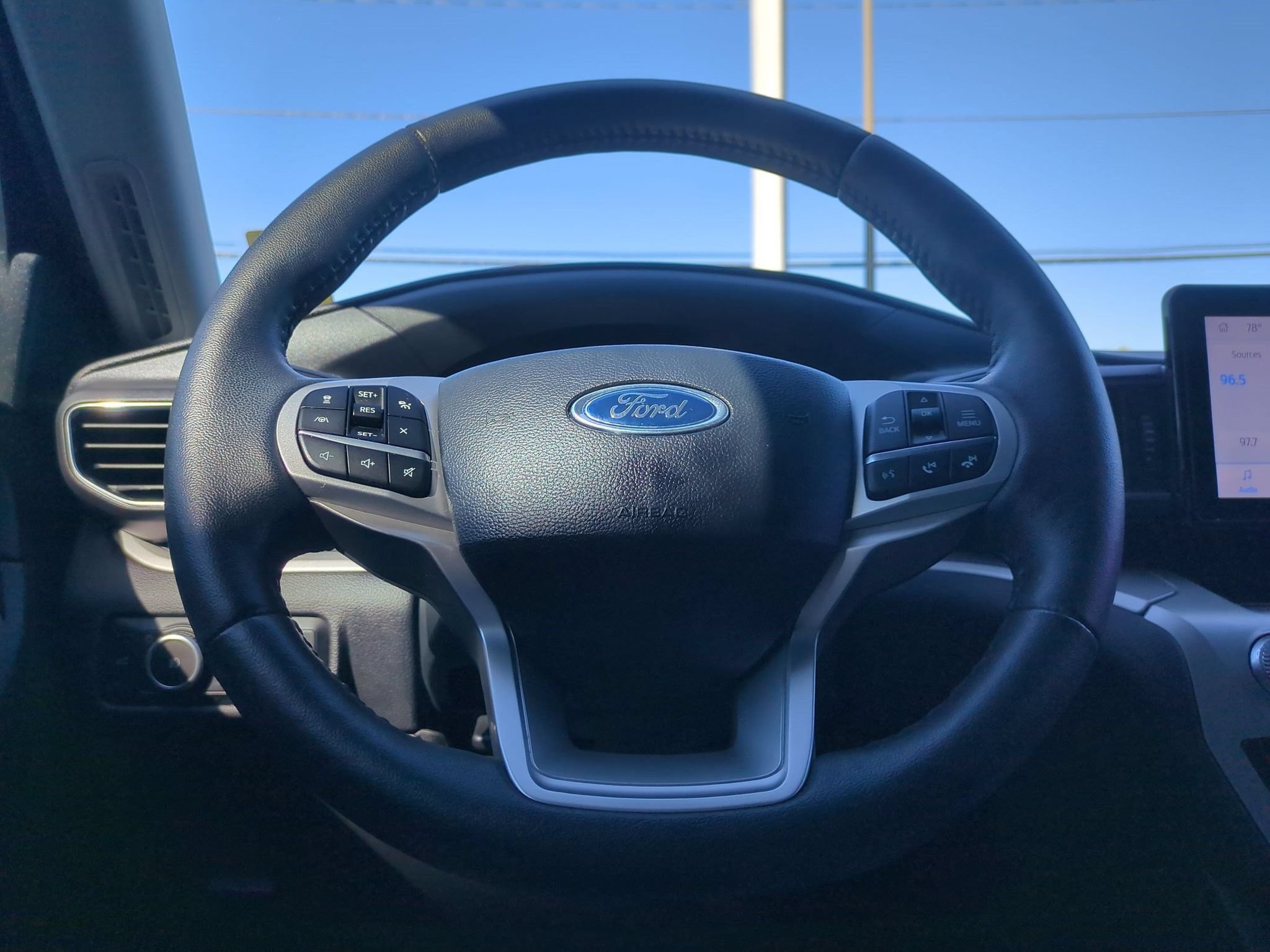 Certified 2023 Ford Explorer XLT w/ Equipment Group 202A RWD image 15