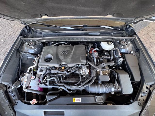 Used 2025 Toyota Camry LE FWD image 21