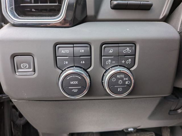 Used 2024 GMC Sierra 2500 Denali Ultimate w/ Max Trailering Package AWD/4WD image 15