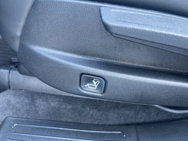 Used 2023 Kia Sorento SX image 17