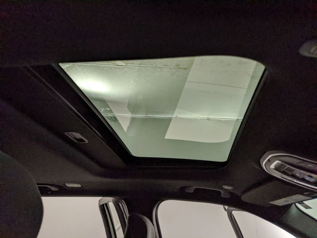 Used 2025 Jeep Grand Cherokee Laredo X image 22