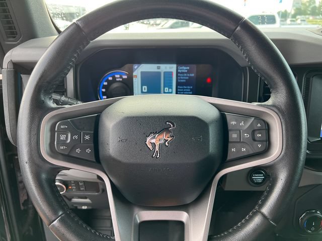 Certified 2022 Ford Bronco Black Diamond w/ Sasquatch Package AWD/4WD image 14