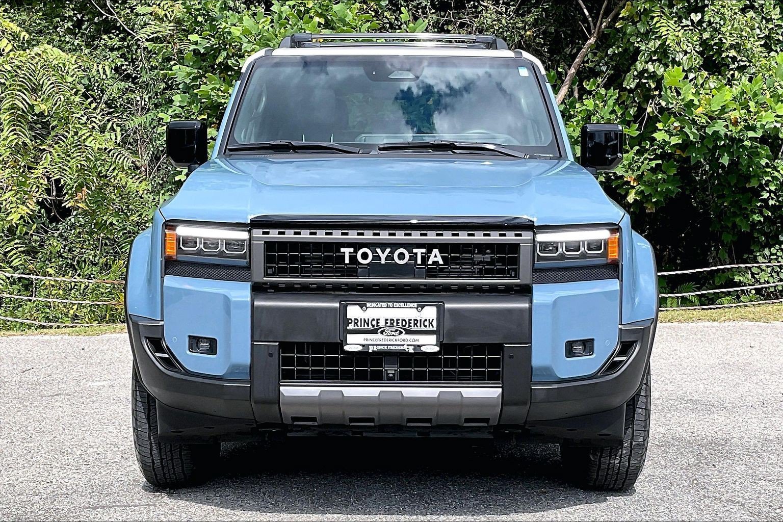 Used 2025 Toyota Land Cruiser w/ Premium Package AWD/4WD image 2