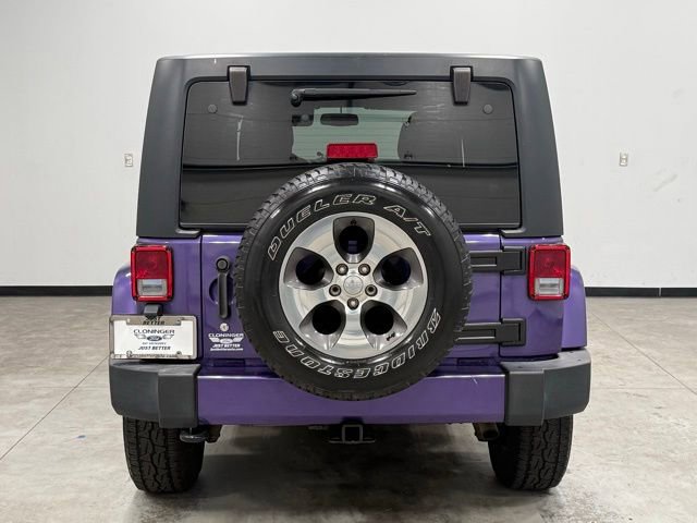 Used 2017 Jeep Wrangler Unlimited Sahara w/ Max Tow Package image 10