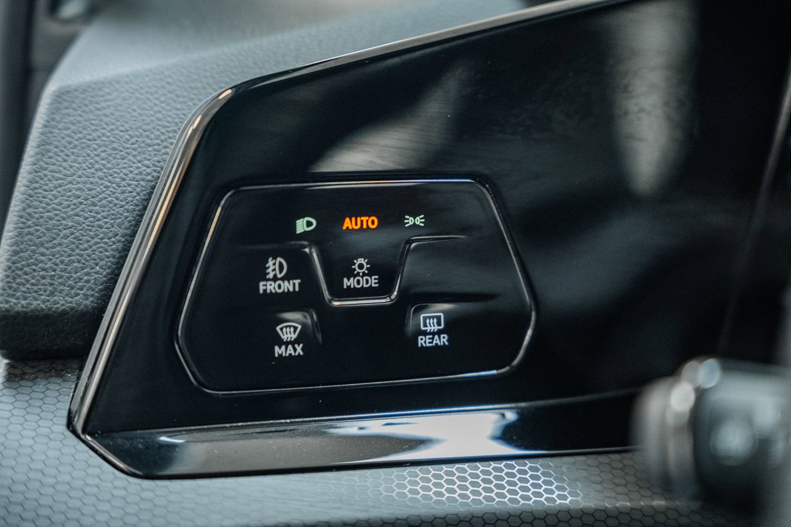 Used 2024 Volkswagen GTI S image 43