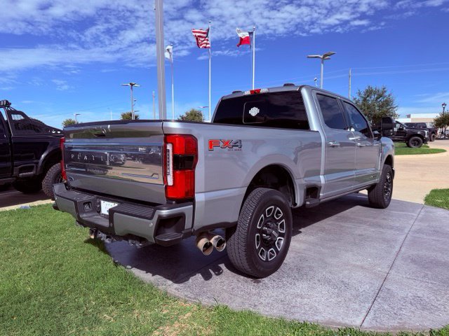 Certified 2023 Ford F250 Platinum w/ FX4 Off-Road Package AWD/4WD image 7