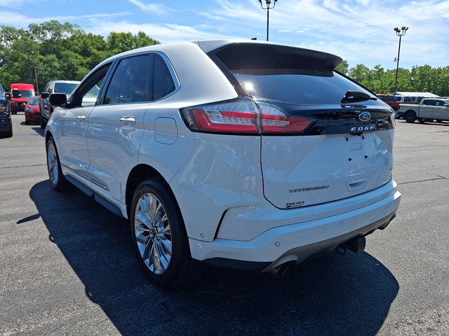 Certified 2022 Ford Edge Titanium w/ Equipment Group 301A AWD/4WD image 5