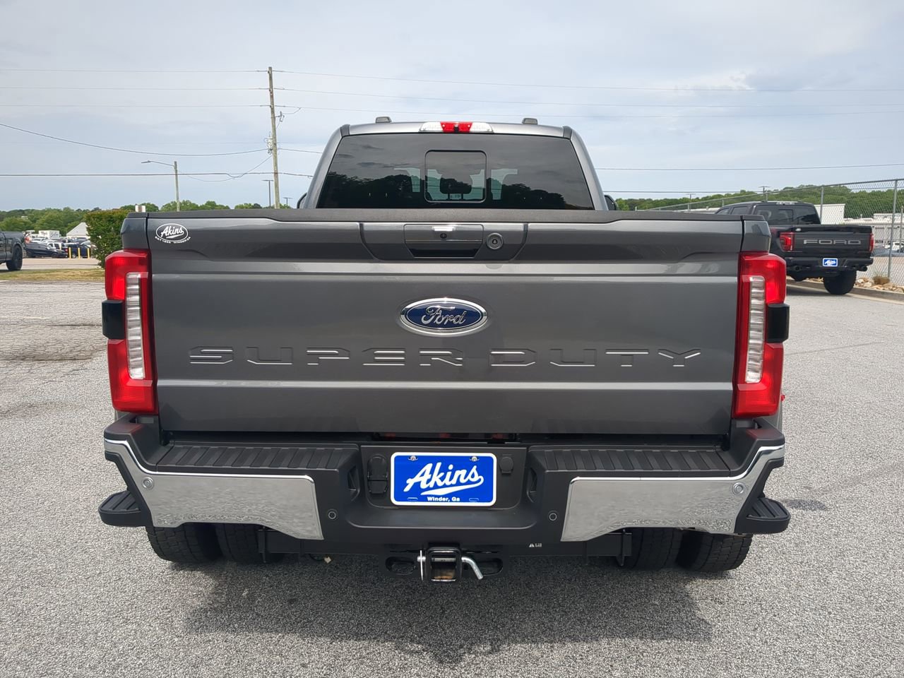 Certified 2025 Ford F450 Lariat w/ Lariat Ultimate Package AWD/4WD image 4