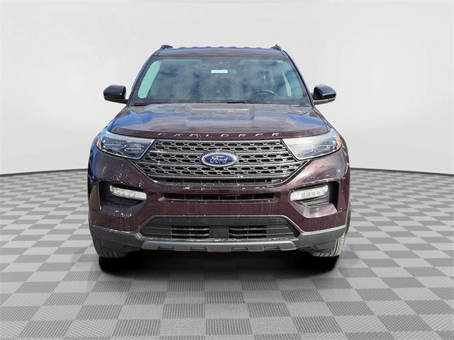 Certified 2023 Ford Explorer XLT w/ Equipment Group 202A image 8