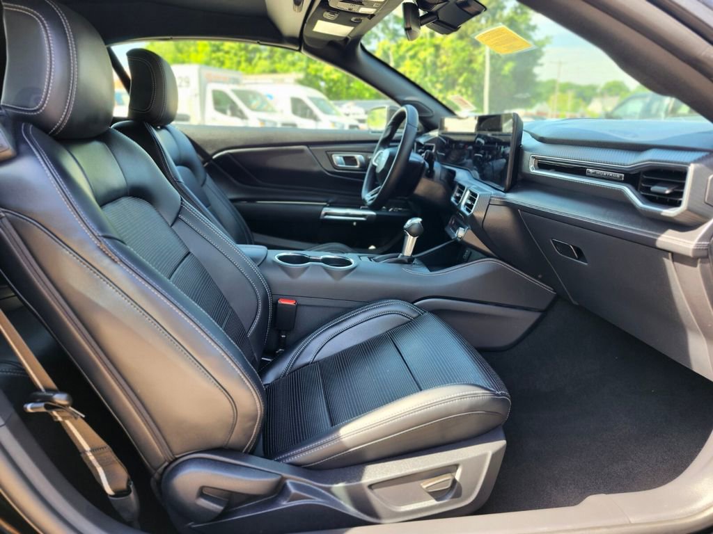 Certified 2025 Ford Mustang Premium RWD image 11