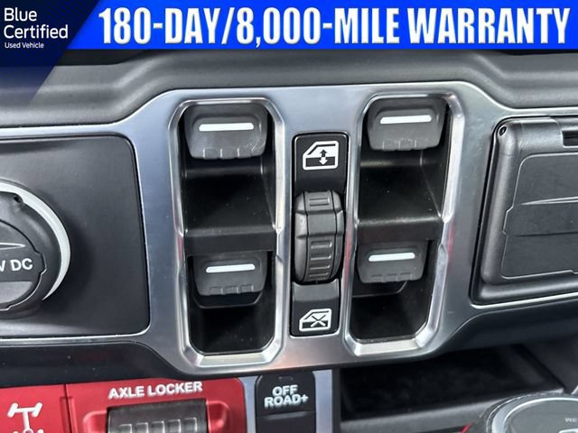 Used 2023 Jeep Gladiator Mojave w/ Cold Weather Group AWD/4WD image 22
