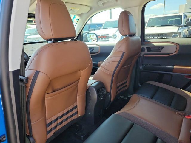 Certified 2025 Ford Bronco Sport Outer Banks w/ Outer Banks Tech Package+ AWD/4WD image 15