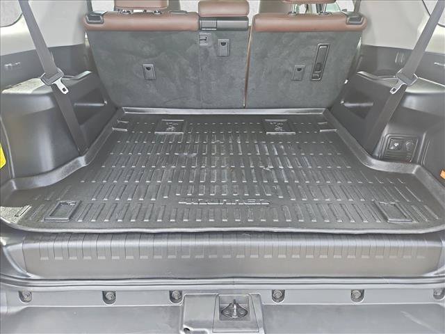 Used 2023 Toyota 4Runner Limited AWD/4WD image 6