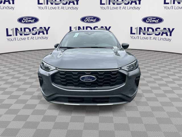 Certified 2025 Ford Escape ST-Line w/ Tech Pack #1 image 10