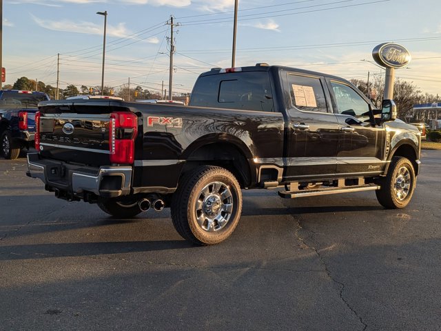 Certified 2024 Ford F250 Lariat w/ Chrome Package image 4