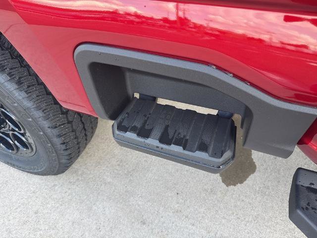 Certified 2025 Ford F250 XLT w/ Black Appearance Package image 23