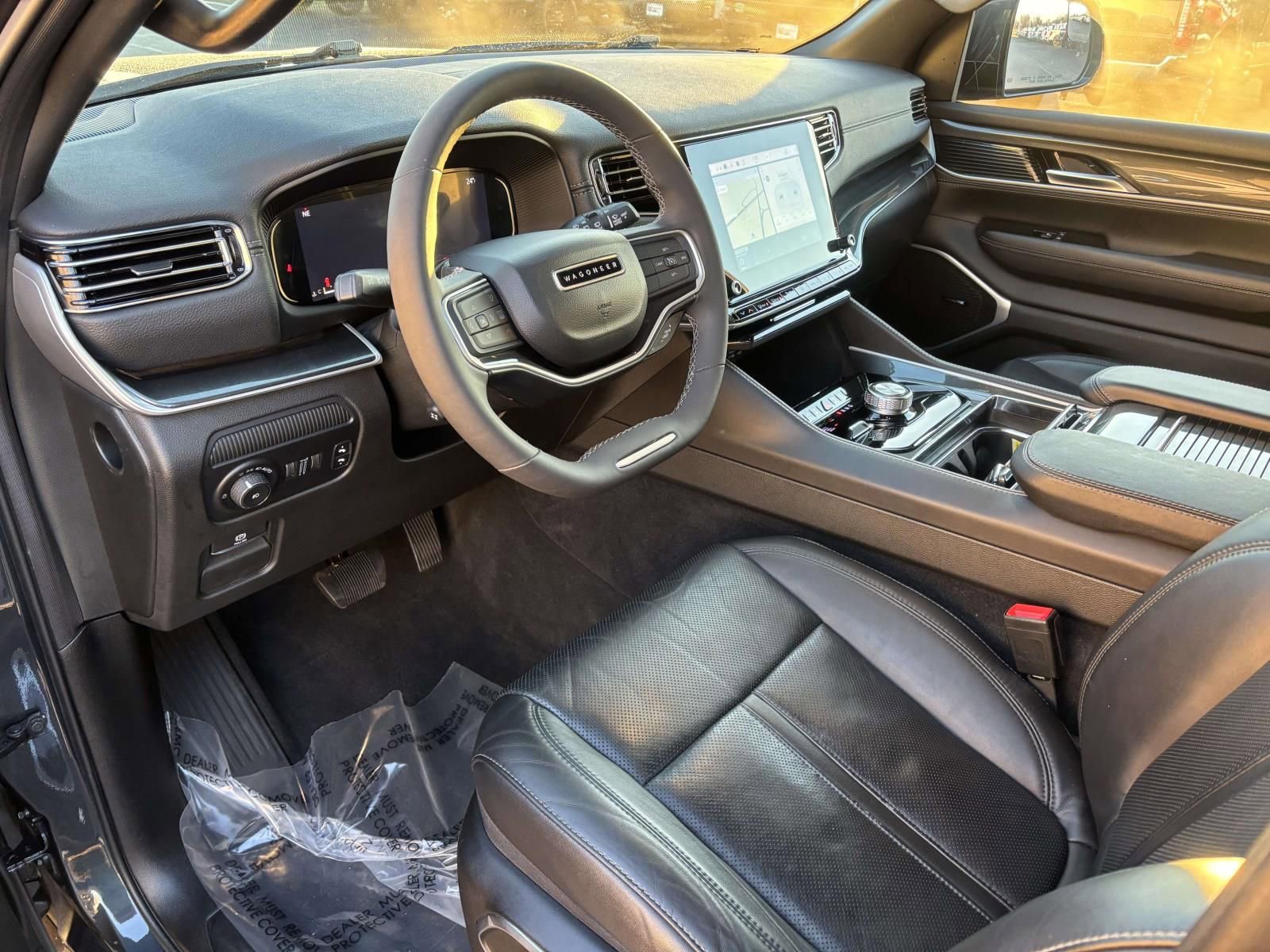 Used 2022 Jeep Wagoneer Series I image 27