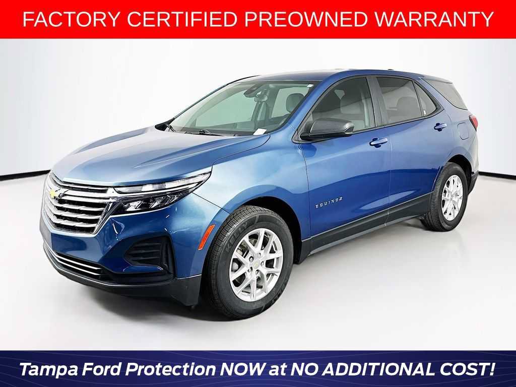 Used 2024 Chevrolet Equinox LS w/ Driver Confidence II Package FWD image 1