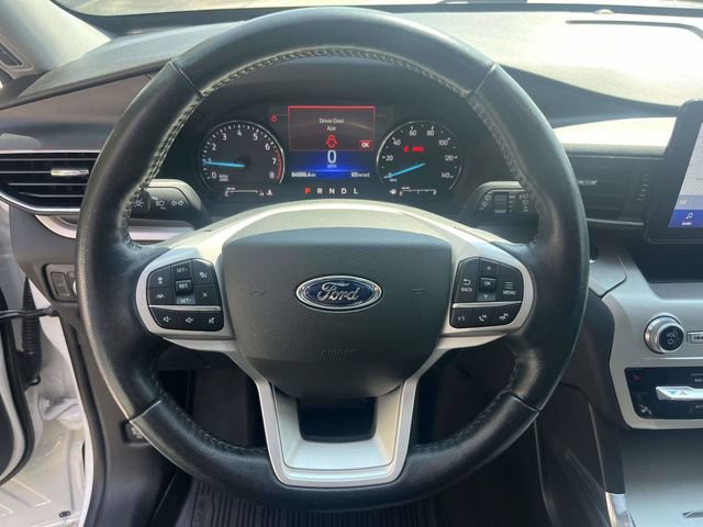 Certified 2022 Ford Explorer XLT w/ Equipment Group 202A AWD/4WD image 24