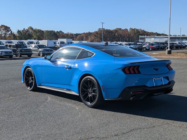 Certified 2024 Ford Mustang Coupe image 3