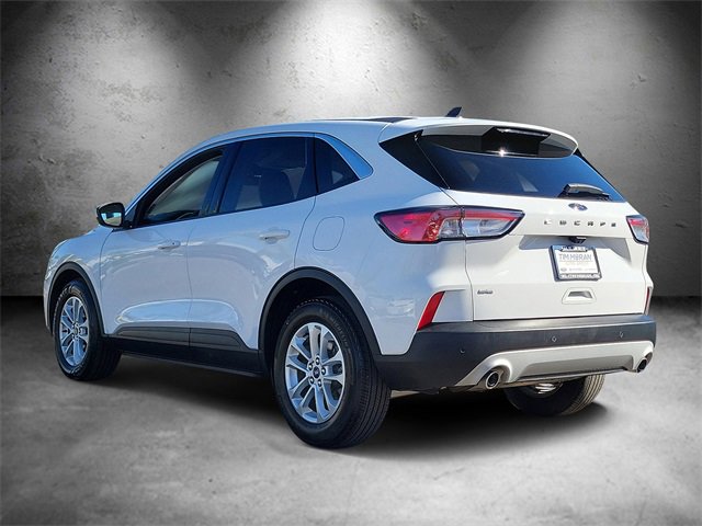 Certified 2021 Ford Escape SE image 4