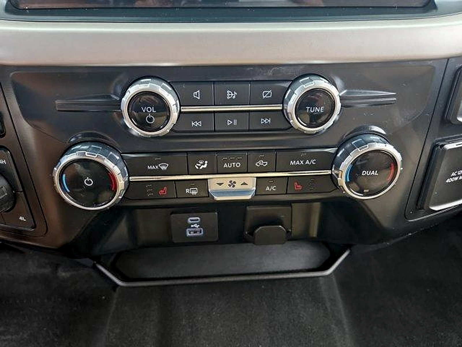 Certified 2023 Ford F150 XLT w/ Equipment Group 302A High AWD/4WD image 20