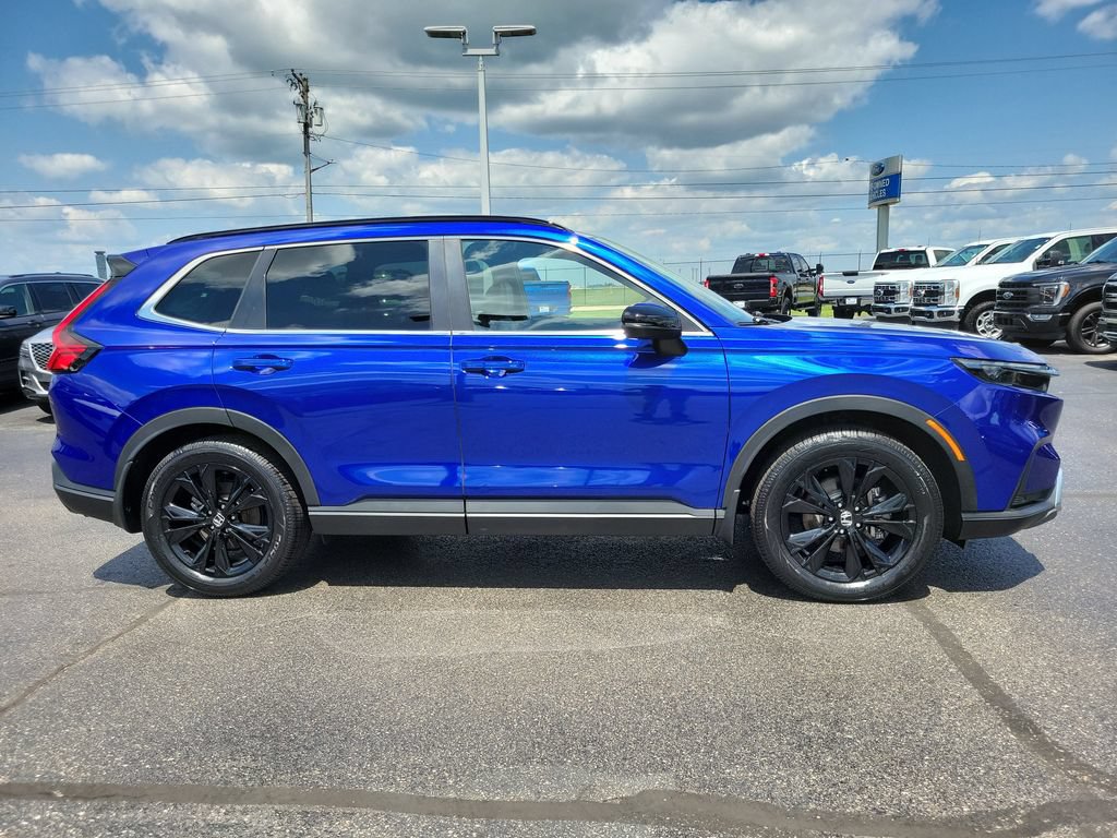 Used 2024 Honda CR-V Sport Touring image 3