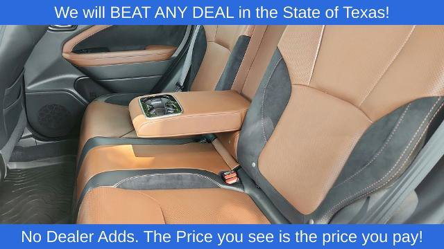 Used 2025 Subaru Forester Touring w/ Popular Package - Touring AWD/4WD image 29
