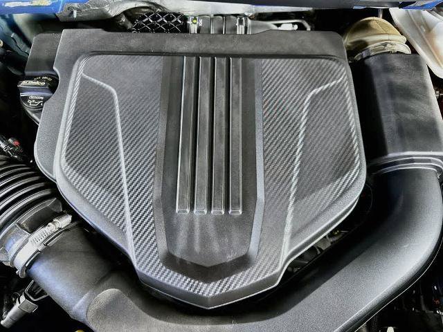 Used 2024 Chevrolet Traverse LT w/ LPO, Floor Liner Package FWD image 9