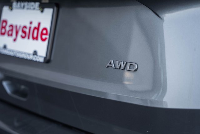 Used 2024 Nissan Rogue S image 10