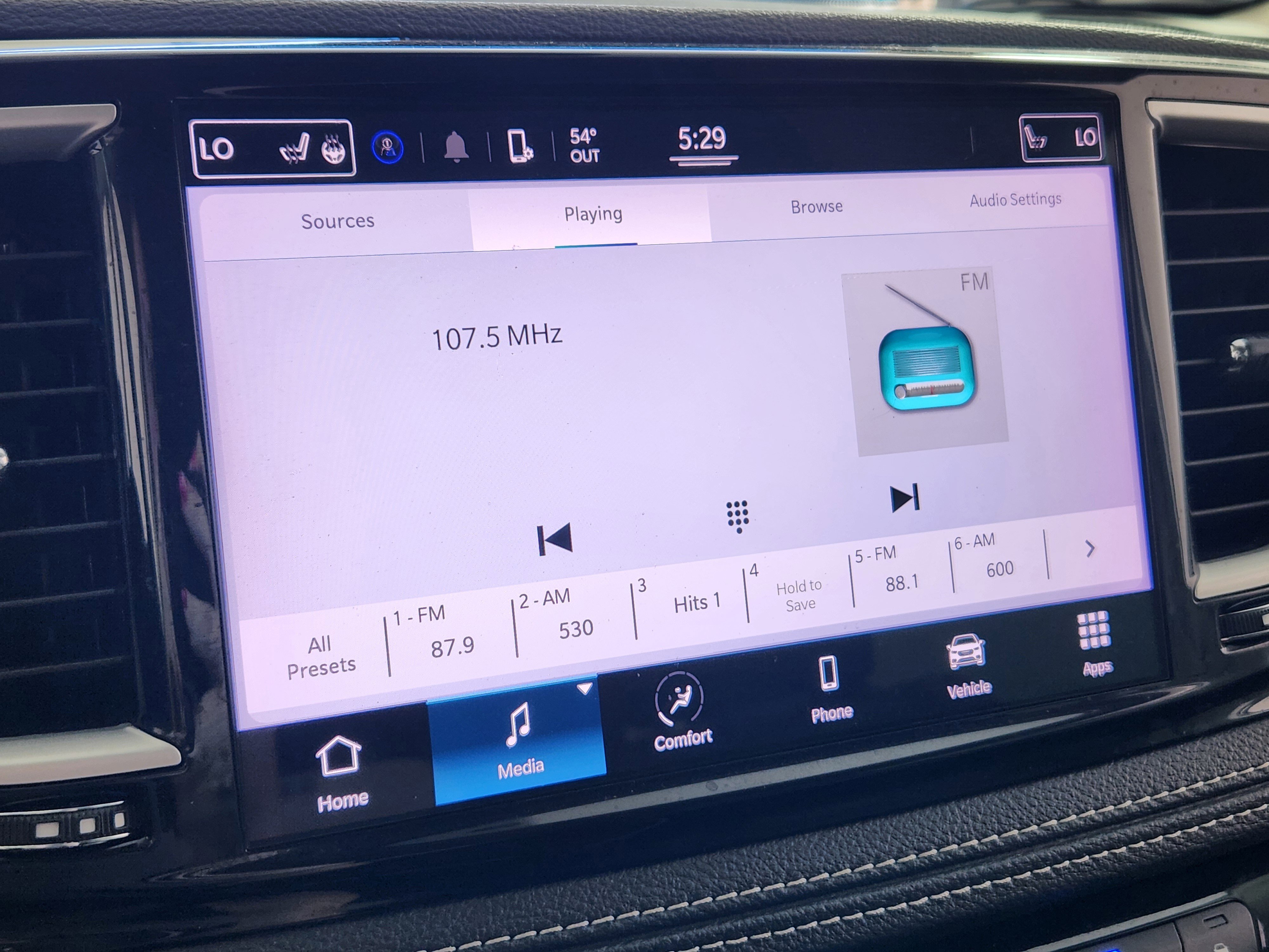 Used 2022 Chrysler Pacifica Touring-L image 21