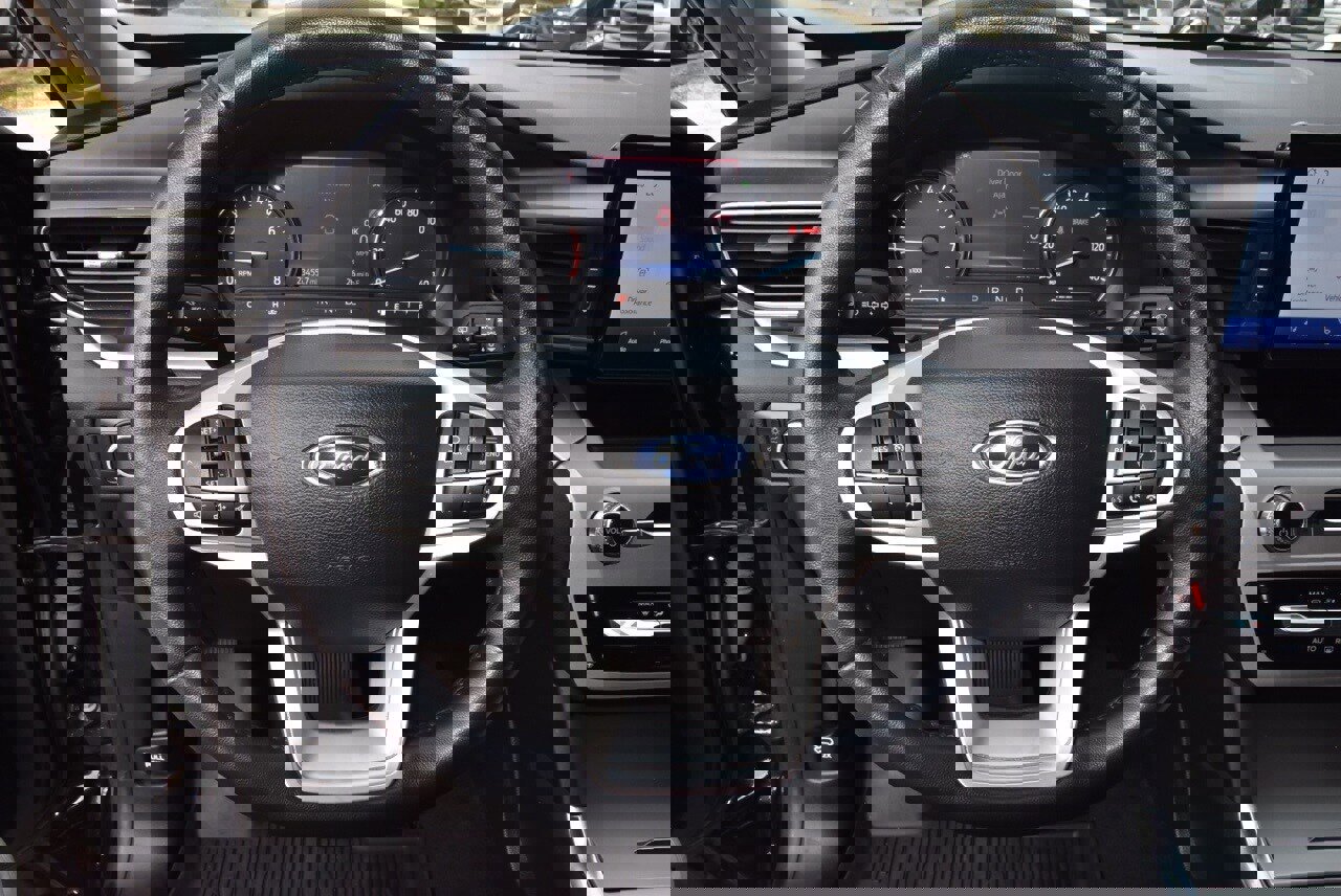 Certified 2023 Ford Explorer XLT w/ Equipment Group 202A image 22