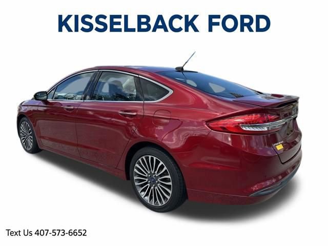 Certified 2017 Ford Fusion SE w/ Fusion SE Technology Package FWD image 5