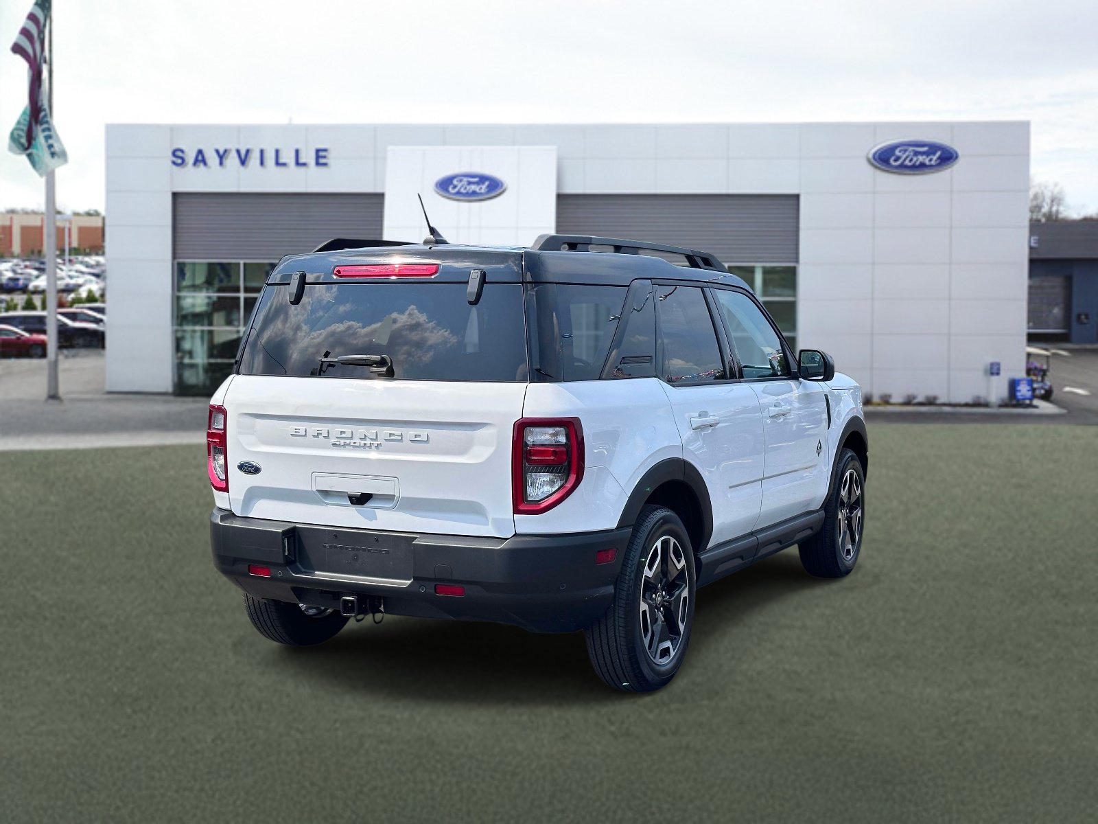 Certified 2023 Ford Bronco Sport Outer Banks w/ Tech Package AWD/4WD image 5