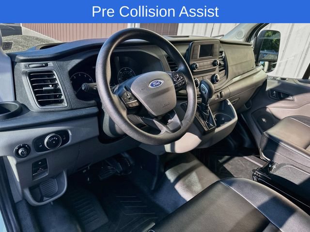 Certified 2023 Ford Transit 250 Medium Roof RWD image 18
