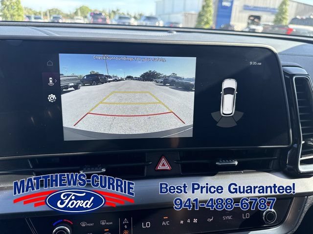 Used 2025 Kia Sportage EX FWD image 18