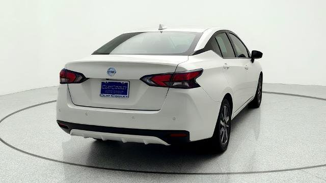 Used 2022 Nissan Versa SV FWD image 7